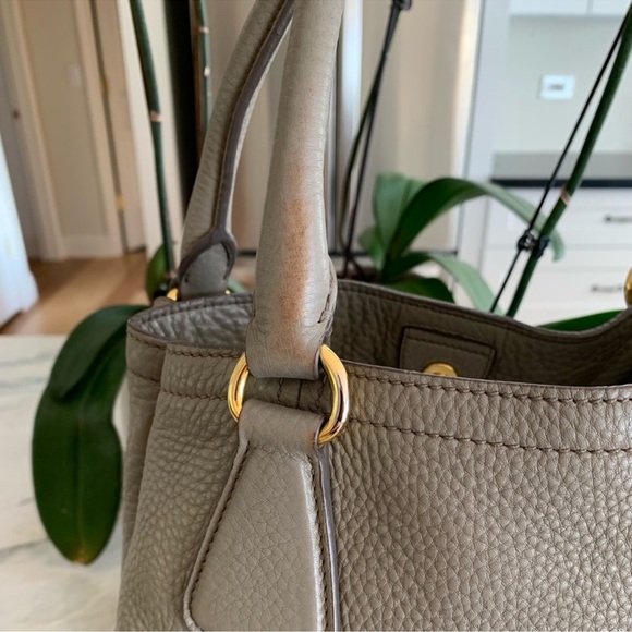 Prada Sacca - Picture 6 of 9